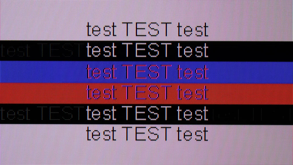 Review TCL C855 section Computer compatibility, font readability test
