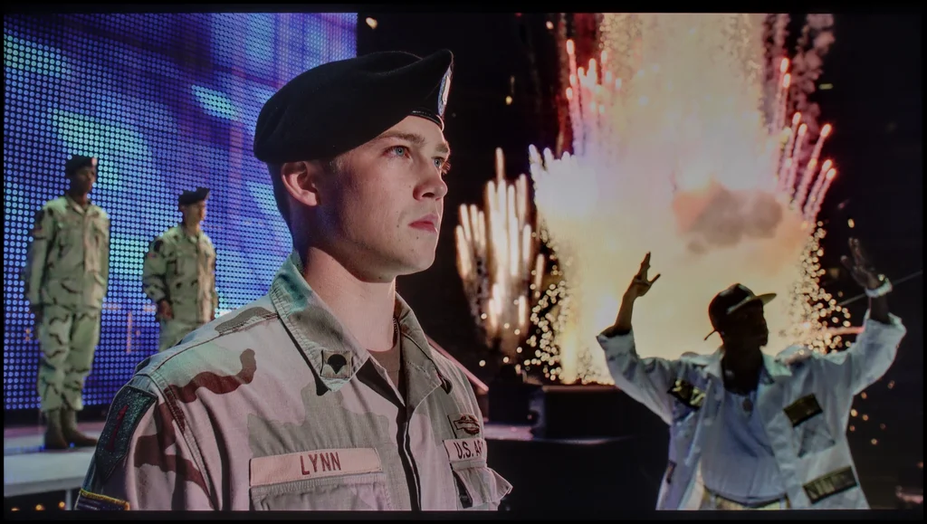 Review Sharp FQ8 section HDR effect quality, scene “Billy Lynn”