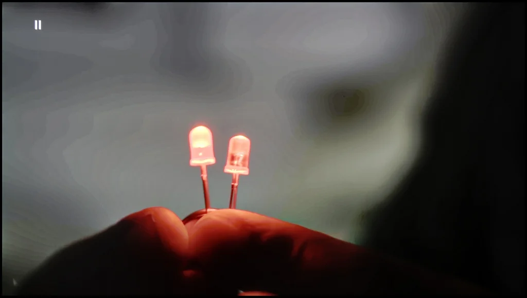 Test Samsung OLED S90D / S94D (WRGB OLED) sekcja Upscaling i obróbka cyfrowa obrazu, zdjęcie z zapałką