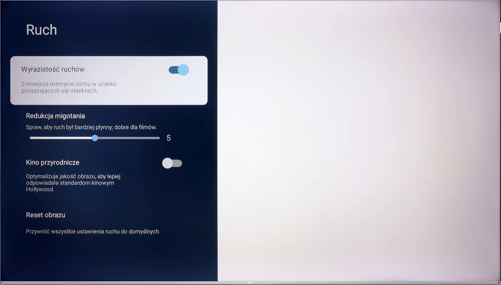 Test TCL C655 / C69B  (43" - 50") Smużenie i płynność ruchu