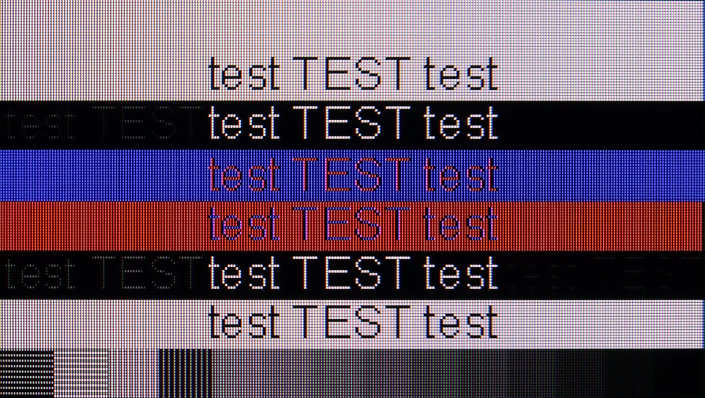 Review LG UT8100 (IPS) section Computer compatibility, font readability test
