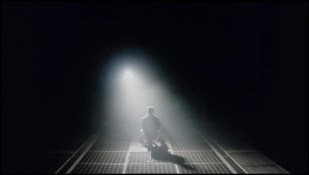 Review Sharp GR8 Visibility of details in the lights