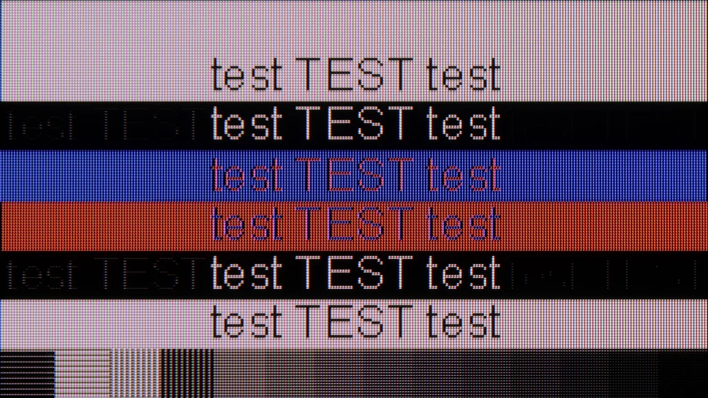 Test TCL C75B sekcja Współpraca z komputerem, test czytelności czcionek