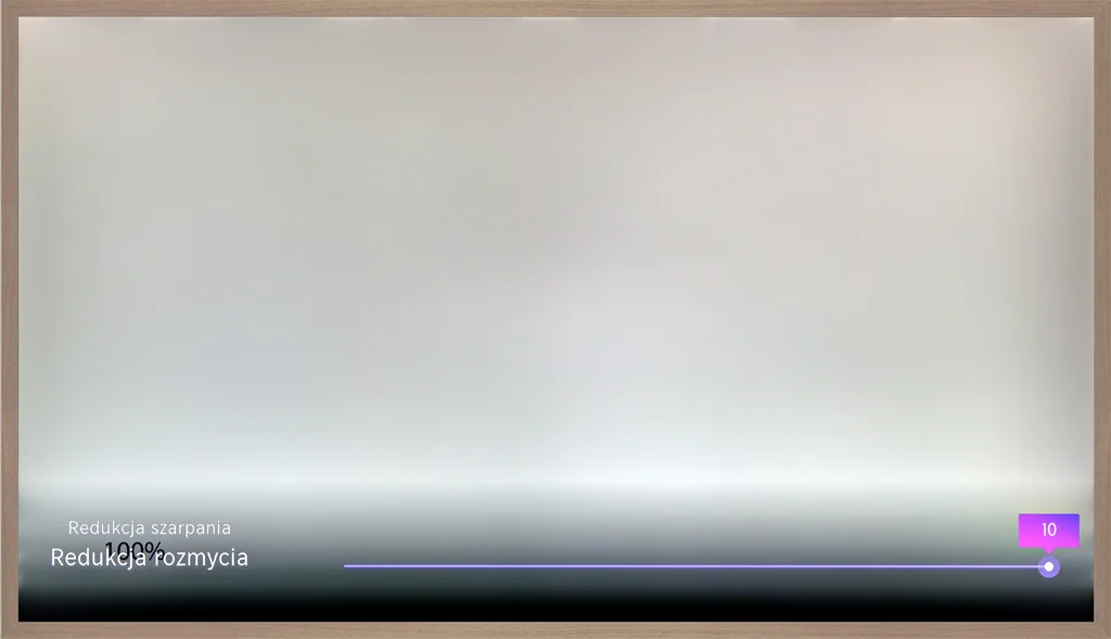 Review Hisense S7NQ CanvasTV Blur and motion smoothness