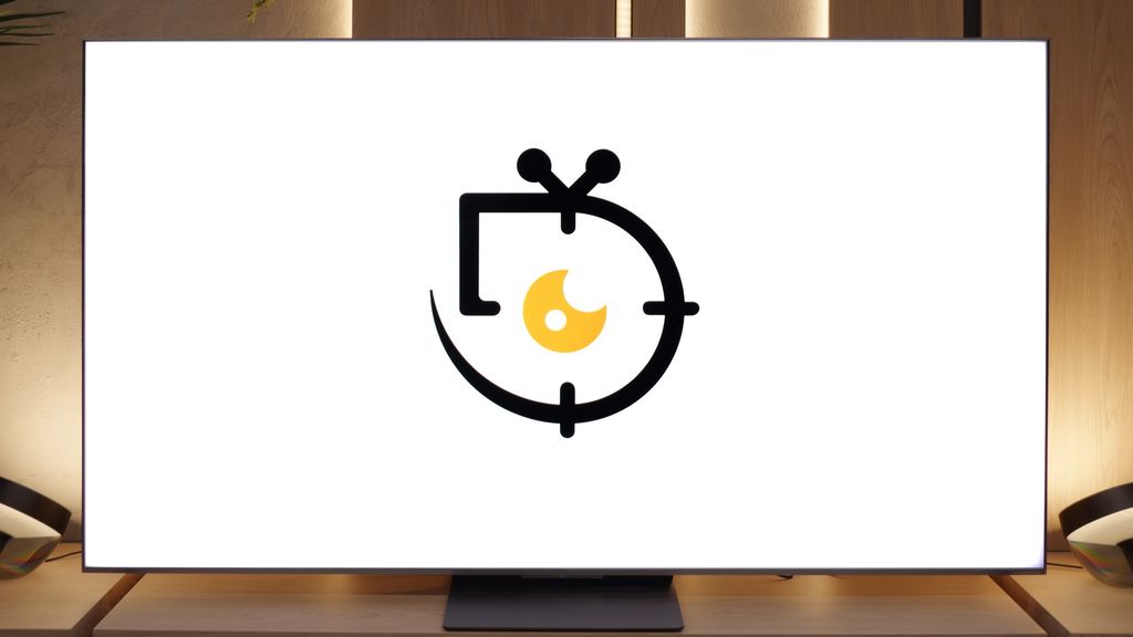 Review TCL C8K Appearance of the TV