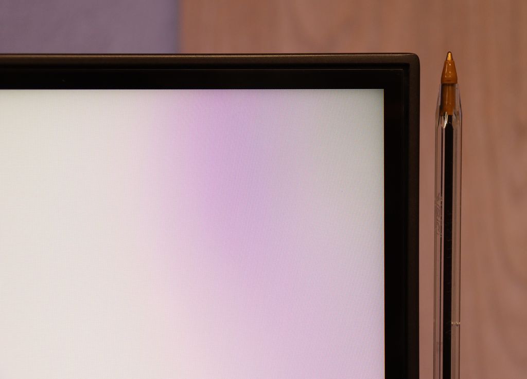 Review PHILPS PUS9060 Appearance of the TV