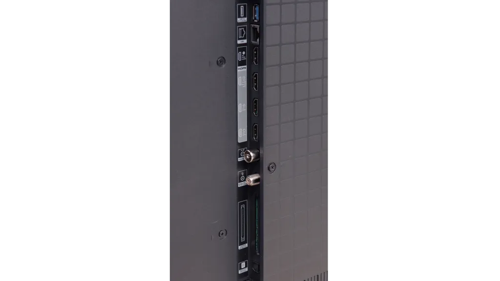 Review TCL C6K Appearance of the TV