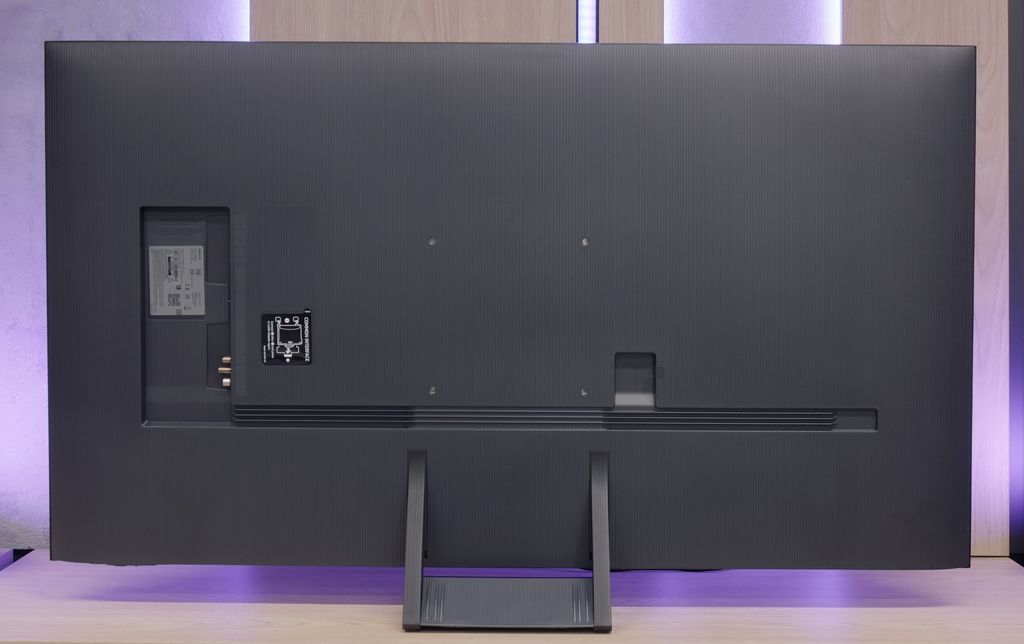 Test Samsung Neo QLED QN70F / QN74F / QN77F Wygląd telewizora