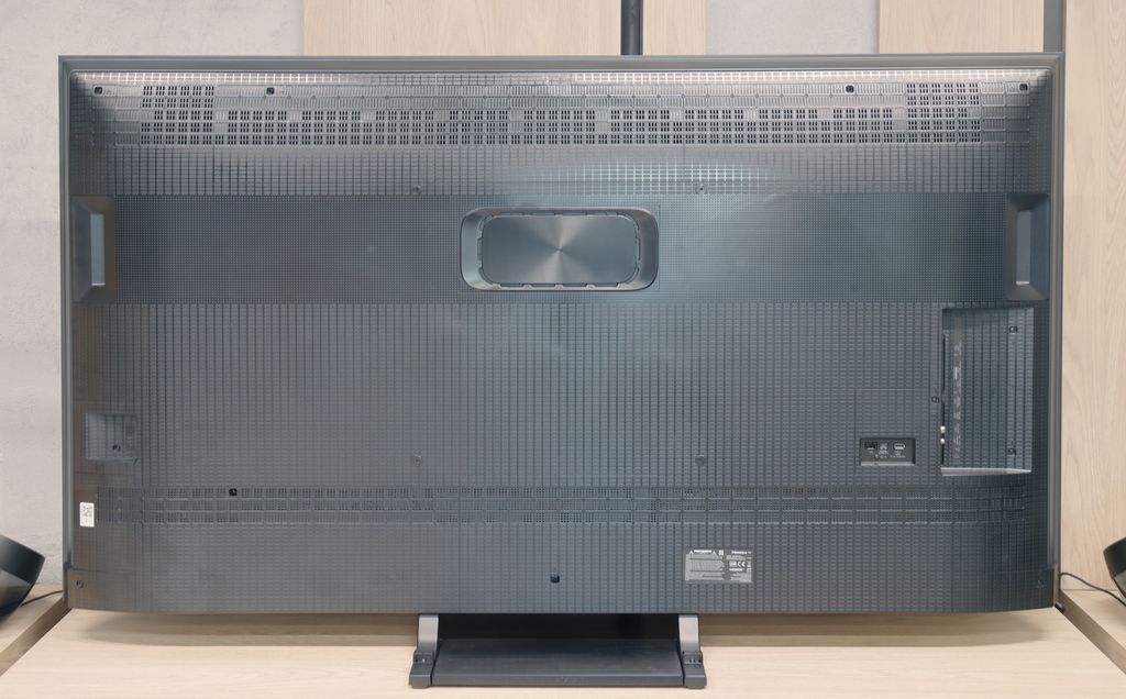 Test Hisense U7Q PRO Wygląd telewizora