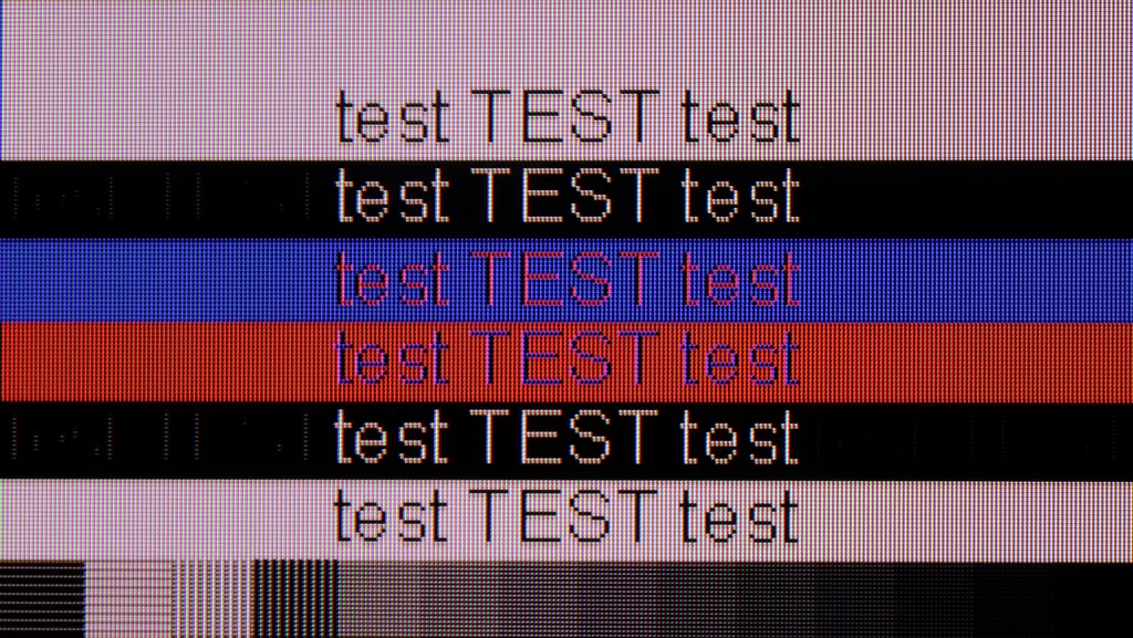 Review Hisense U7Q PRO section Computer compatibility, font readability test