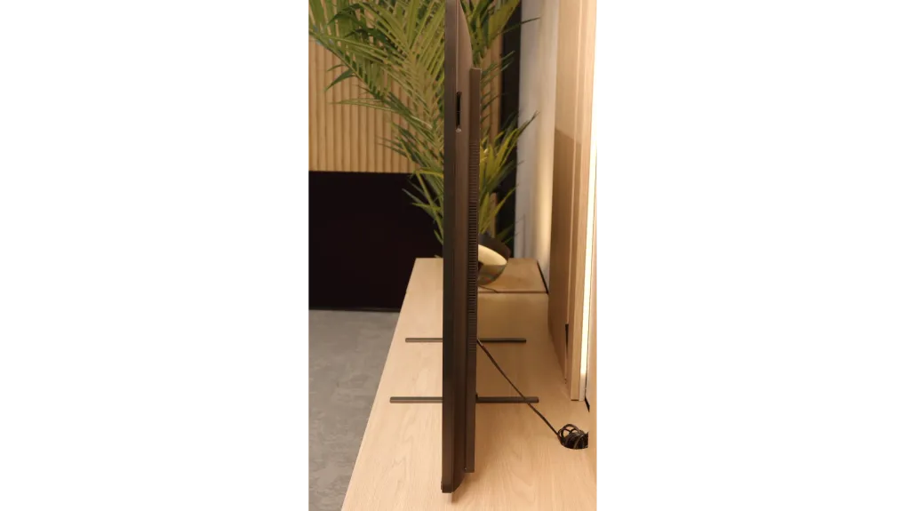 Test Sony BRAVIA 5 (XR5)  Wygląd telewizora