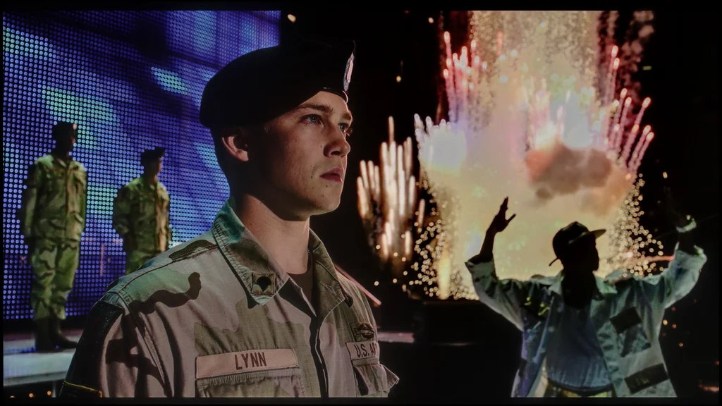 Review TCL C9K section HDR effect quality, scene “Billy Lynn”