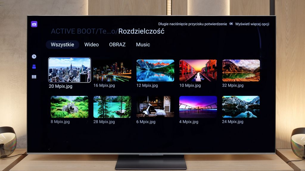 Test TCL C9K Wygląd telewizora
