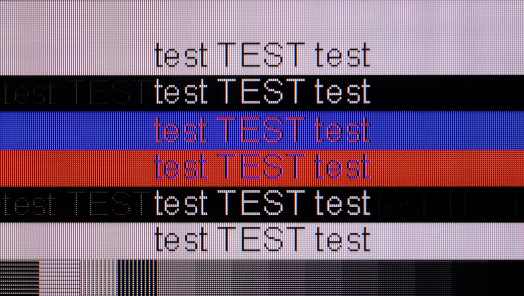 Review TCL C9K section Computer compatibility, font readability test