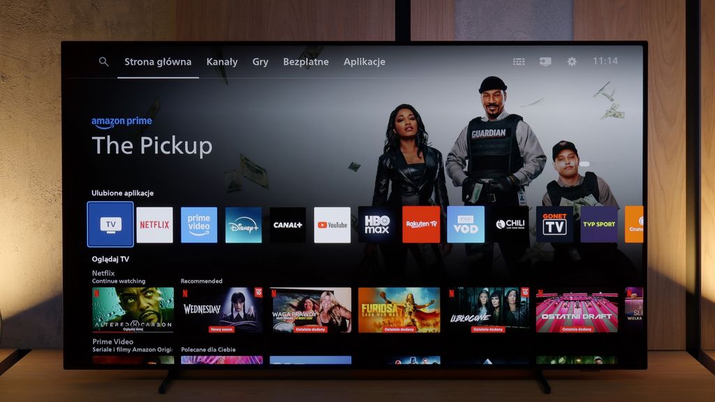 Review Philips OLED770 Appearance of the TV