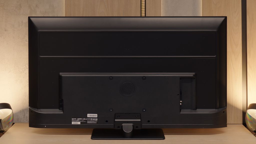 Test Panasonic W85B Wygląd telewizora