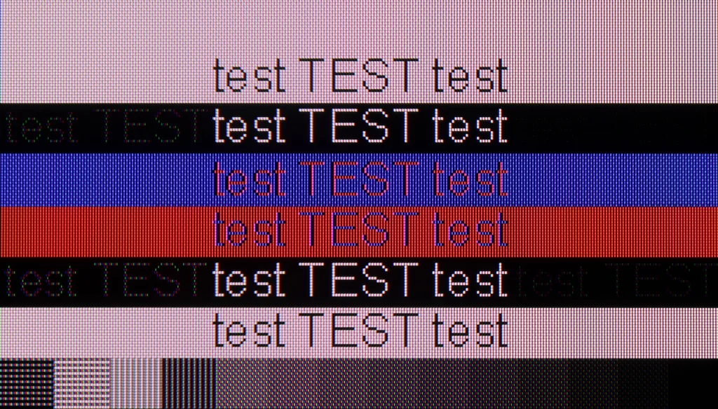 Review Hisense E7Q / E79Q section Computer compatibility, font readability test