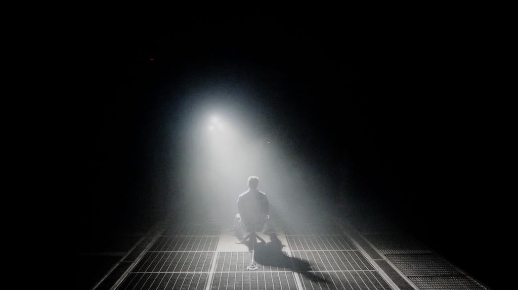 Test Samsung OLED S85F (WOLED) Widoczność detali w światłach