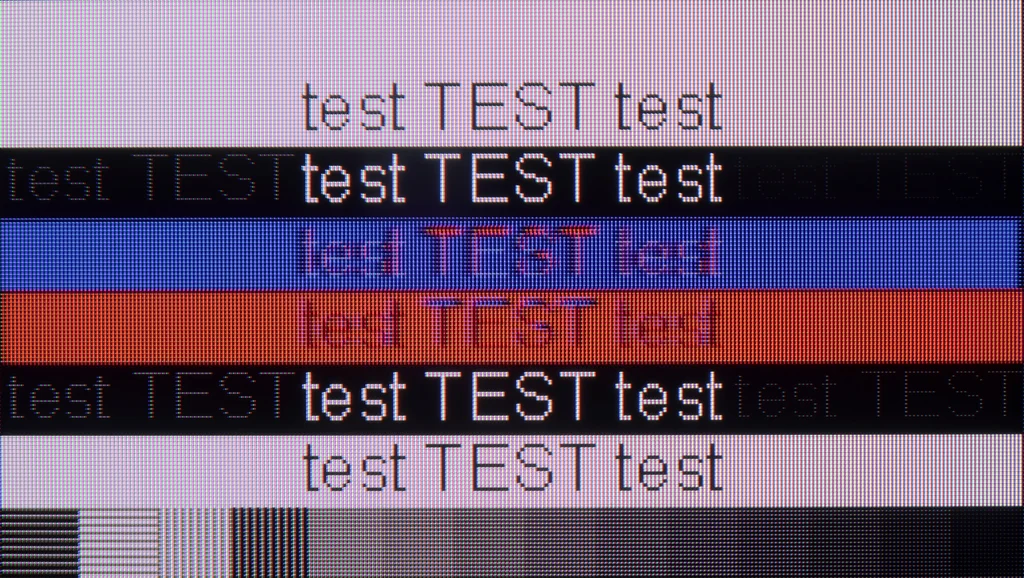 Review Haier M90E section Computer compatibility, font readability test