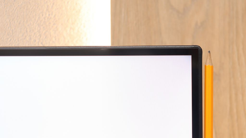 Review Hisense E7Q PRO / E79Q PRO Appearance of the TV