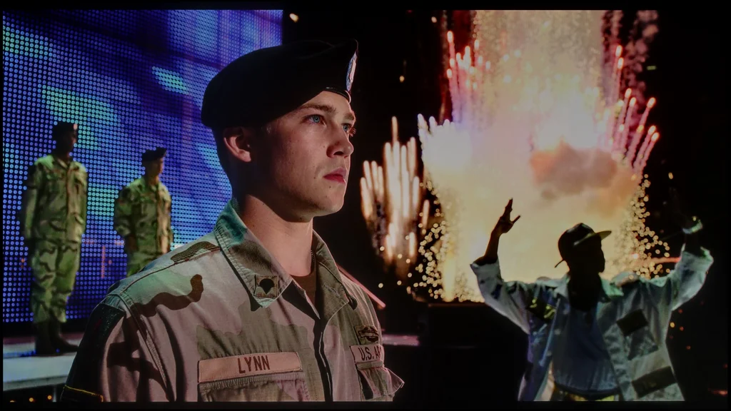 Review Hisense E7Q PRO / E79Q PRO section HDR effect quality, scene “Billy Lynn”