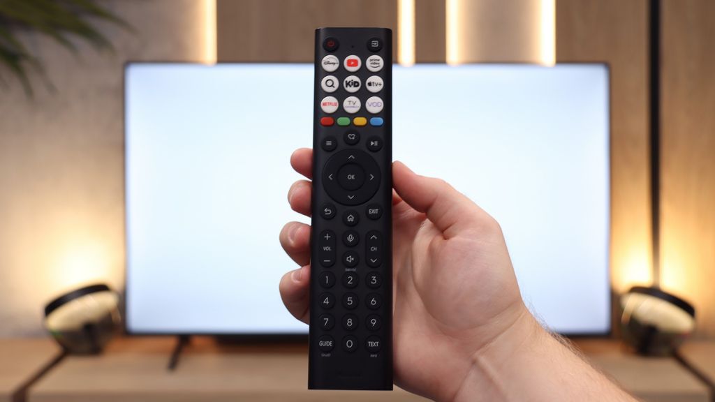 Review Hisense E7Q PRO / E79Q PRO Appearance of the TV