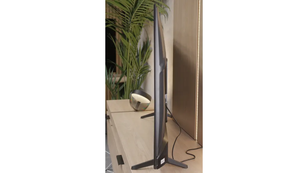 Review Hisense A6Q Appearance of the TV