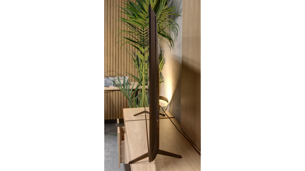 Review IFFALCON U85X Appearance of the TV