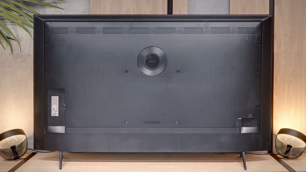 Review IFFALCON U85X Appearance of the TV