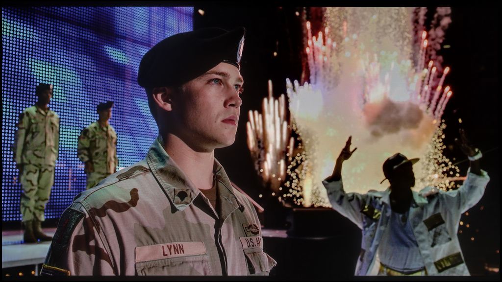 Review Samsung S90H (QD-OLED) section HDR effect quality, scene “Billy Lynn”