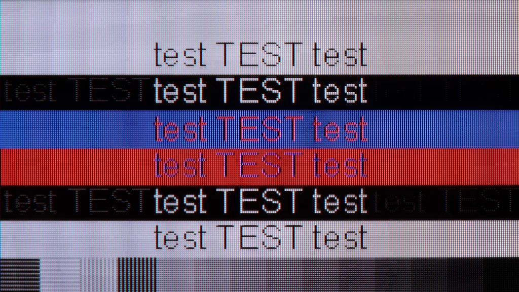 Test Hisense UR8S sekcja Współpraca z komputerem, test czytelności czcionek