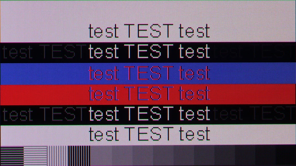 Review Samsung S95H section Computer compatibility, font readability test