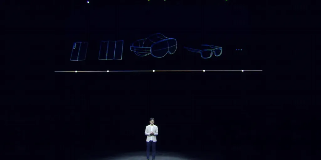 Galaxy Z TriFold is the new foldable phone from Samsung, and the XR goggles are being developed by Google. See what we know about the premieres and connected health services.
