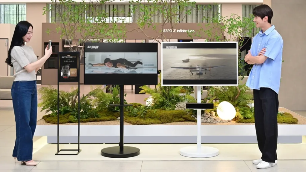 Samsung Moving Style Edge – a smart 4K monitor with a vertical stand. Great for home, streaming, and creating vertical content.