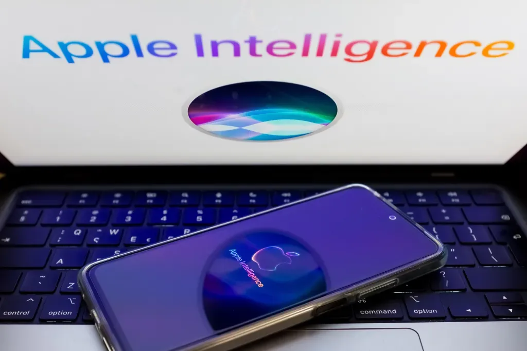 The new Siri with Apple Intelligence will debut in the iPhone 17. Apple is developing its own AI that is meant to operate better than ChatGPT and more safely than Google.