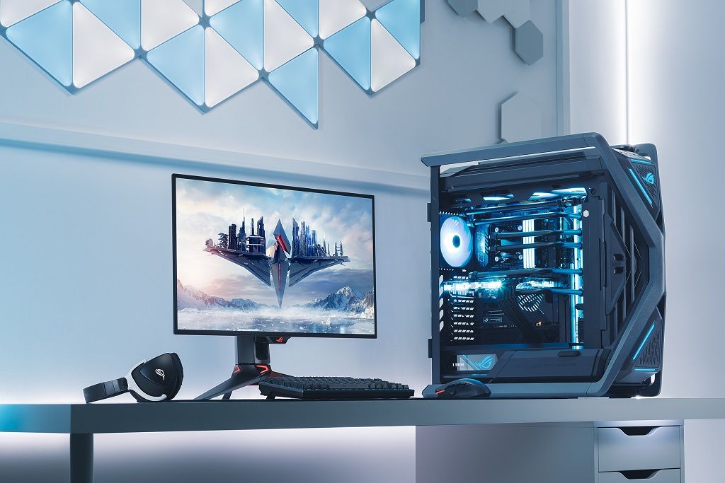 Asus ROG Swift OLED PG27AQWP-W – new OLED gaming monitor. 540 Hz at QHD, 720 Hz at FHD, with a silver-transparent design that stands out.