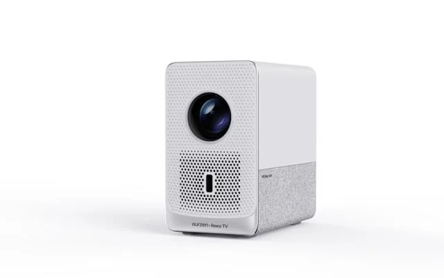 Pierwszy projektor z Roku TV OS – Aurzen D1 Cube. 1080p Full HD, Wi-Fi, Bluetooth i cena tylko 199 USD. Kino domowe w kompaktowej formie.
