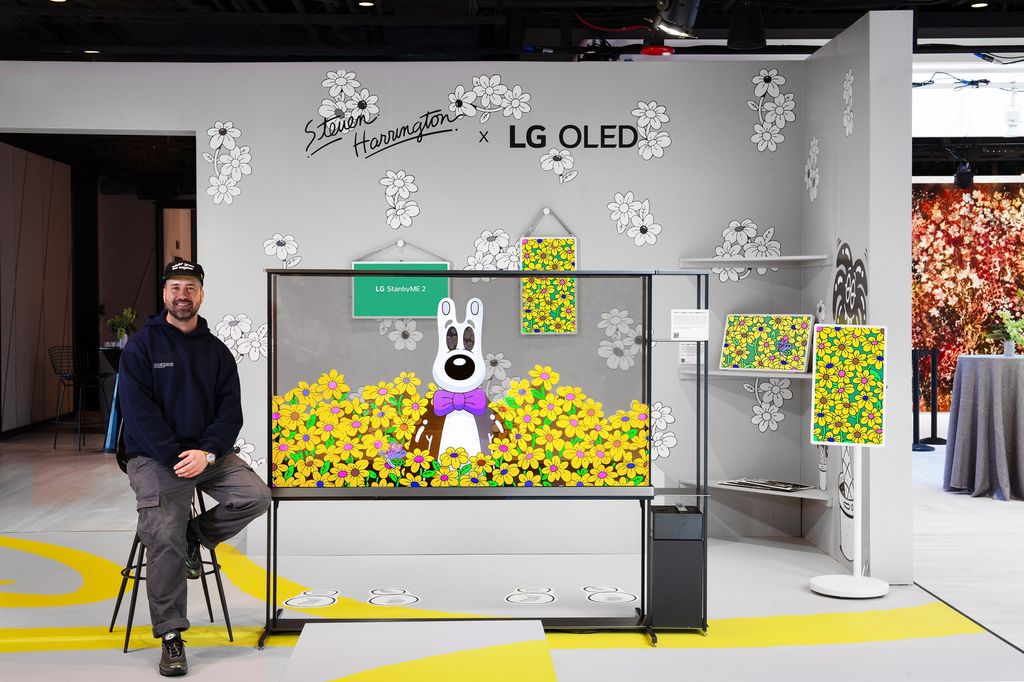LG Gallery+ brings art to your living room. Van Gogh and Seurat available on the screen of your television.