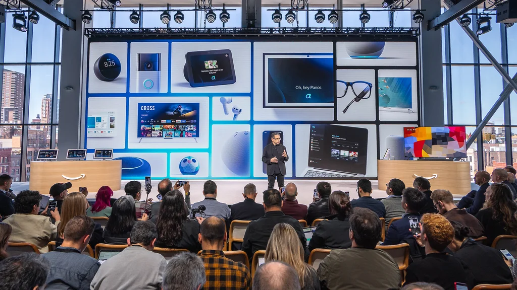 Amazon stellte neue Echo-Geräte, den Kindle Scribe Colorsoft, Fire TV Omni QLED und Ring mit Retinal Vision vor. Hier gibt’s die komplette Zusammenfassung des Events 2025!
