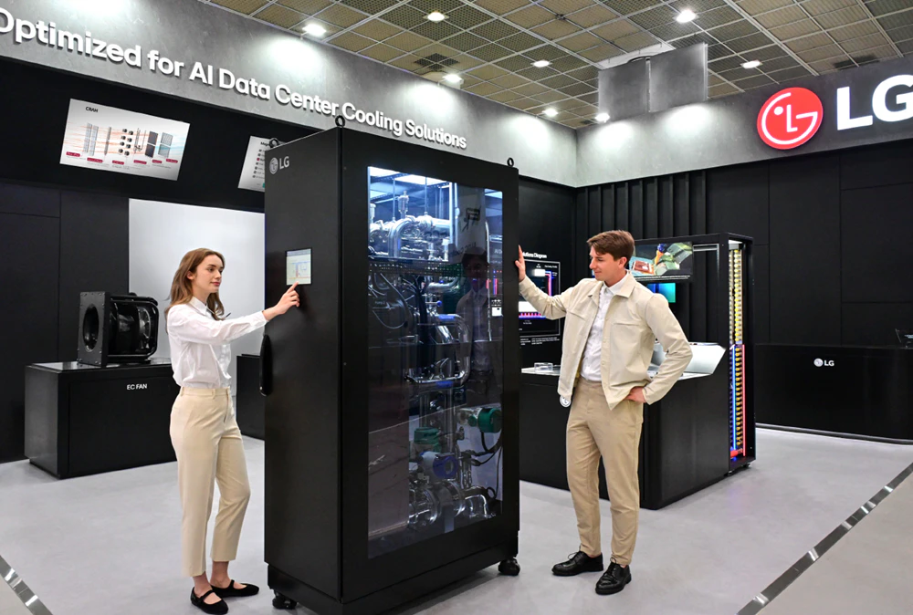 LG unveils “One LG Solution” – a unified platform for AI data centers combining cooling, power, and design expertise.