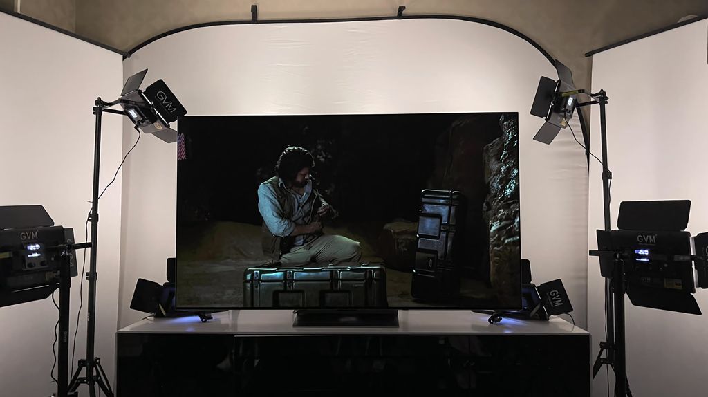 Filmmaker Mode 1.1 adjusts the picture for daylight – no more dark movies in a bright living room.