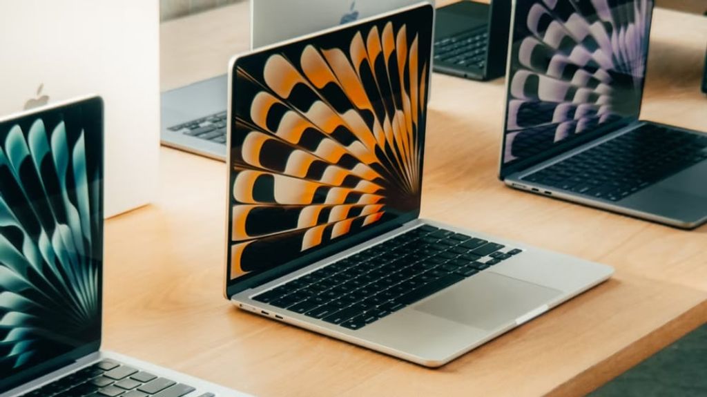 Apple is gearing up for a triple launch – iPad Pro, Vision Pro and MacBook Pro with the M5 chip. A new generation of devices is just around the corner!
