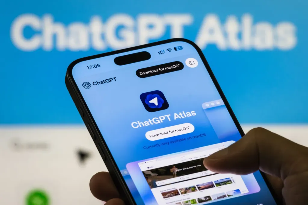 New exploit in ChatGPT Atlas! A CSRF vulnerability lets attackers inject malicious instructions into the AI’s memory and execute code without the user’s knowledge.