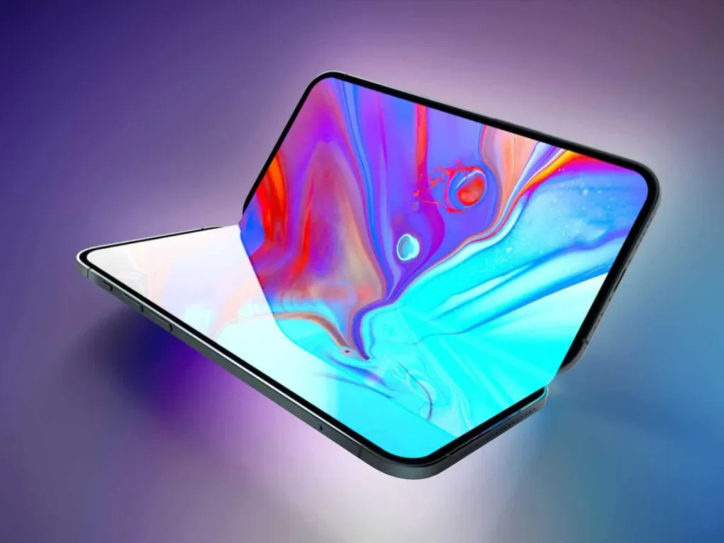 iPhone Fold – a new chapter in Apple’s history. After years of testing by competitors, the giant from Cupertino is entering the foldable market as it has become meaningful.
