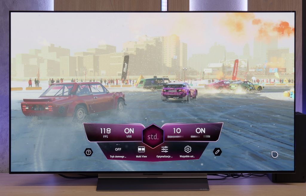 Uniwersalny OLED 65 cali z obsługą Dolby Vision. LG C5 to król ergonomii: intuicyjny system webOS, pilot Magic Remote i świetna jakość w kinie domowym. Podpis pod zdjęcie: LG OLED C5 – kinowy klasyk z Dolby Vision i pilotem Magic.