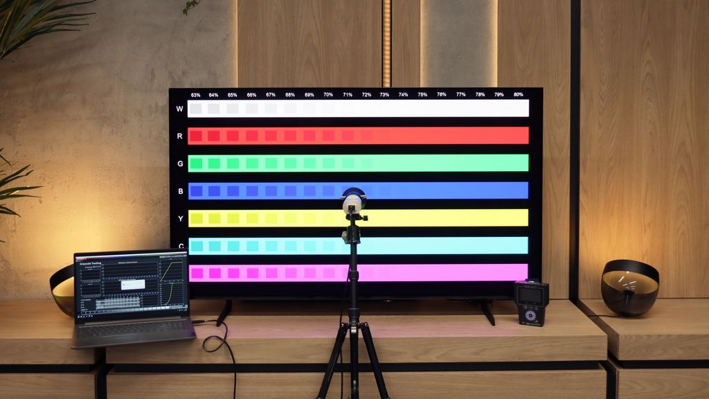 Samsung S85F OLED (83 cali) – Tani OLED 83" na Black Friday. Sprawdź cenę i wybierz system Tizen dla dużego, kinowego ekranu.