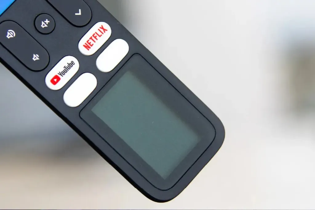 Ein innovativer, mit künstlichem Licht betriebener Controller könnte die Art und Weise revolutionieren, wie wir Google TV steuern. Ohne Batterien, ohne Aufladen, immer bereit zur Nutzung dank der Epishine-Technologie.