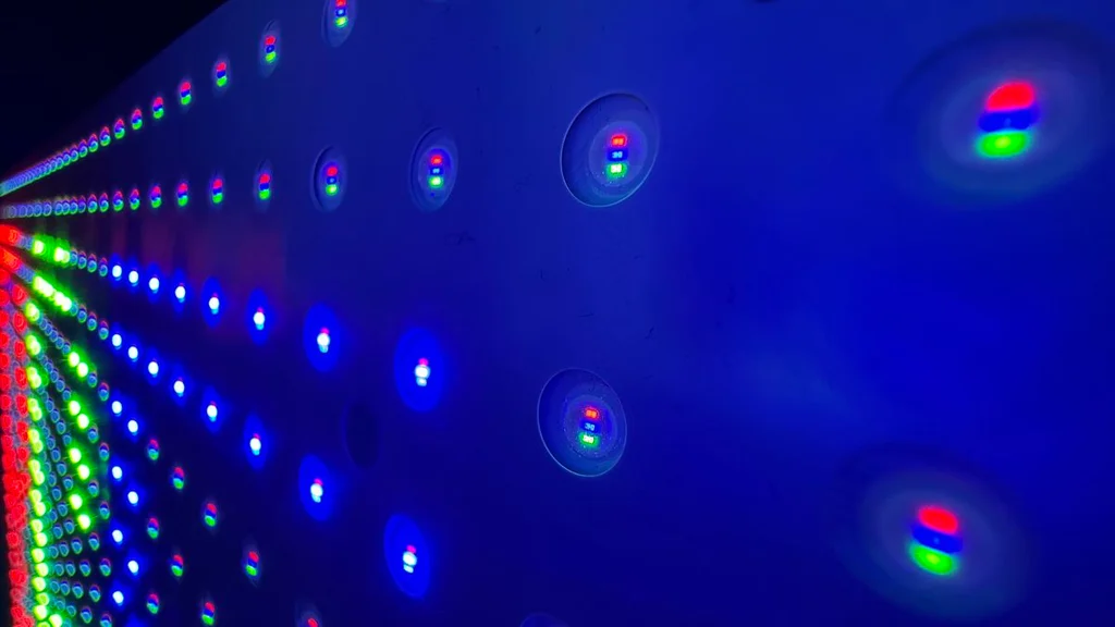 Sony Bravia 9 II and 7 II with True RGB technology – leaked specs reveal next-gen RGB-LED TVs. Check out peak brightness up to 4000 nits, as many as 15,000 local dimming zones, and screen sizes reaching up to 115 inches.