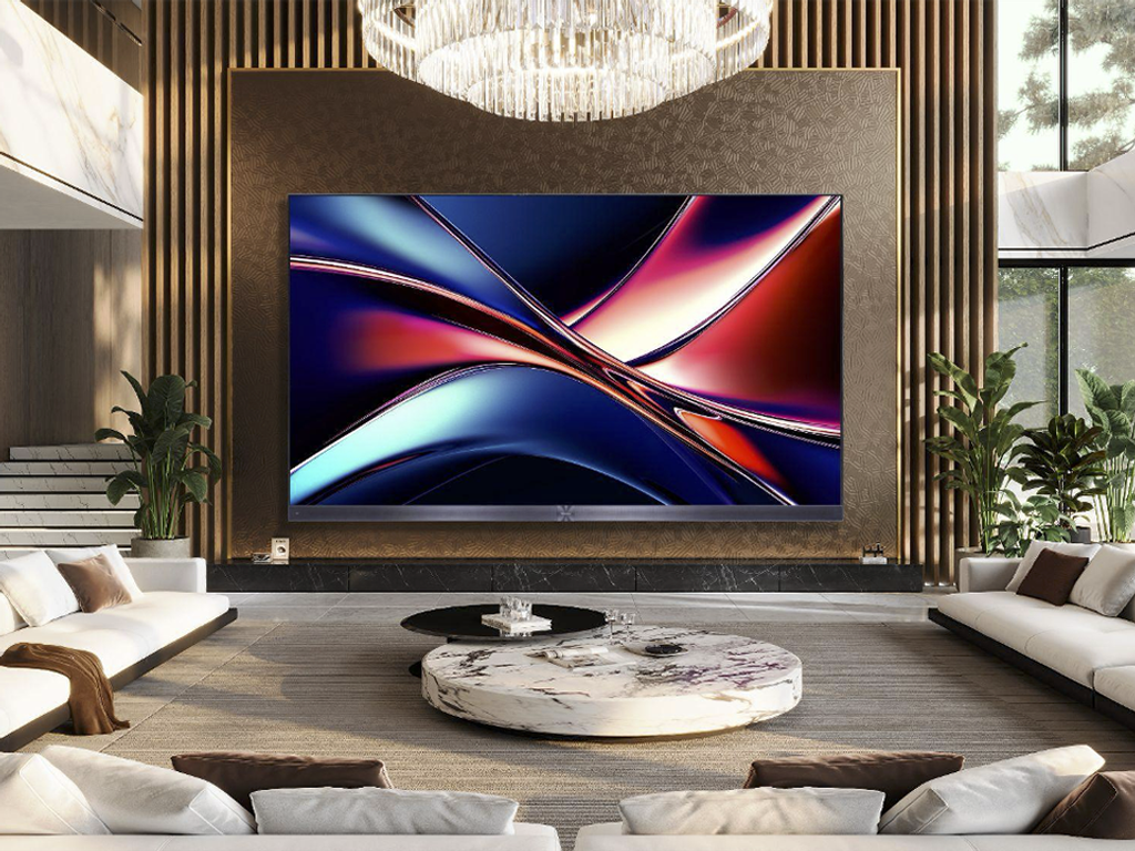 Hisense 136MX to 136-calowy telewizor Micro-LED z jasnością do 10 000 nitów, kontrastem 1 000 000:1 i obsługą Dolby Vision. Sprawdzamy specyfikację, cenę 100 000 dolarów i dostępność w USA.