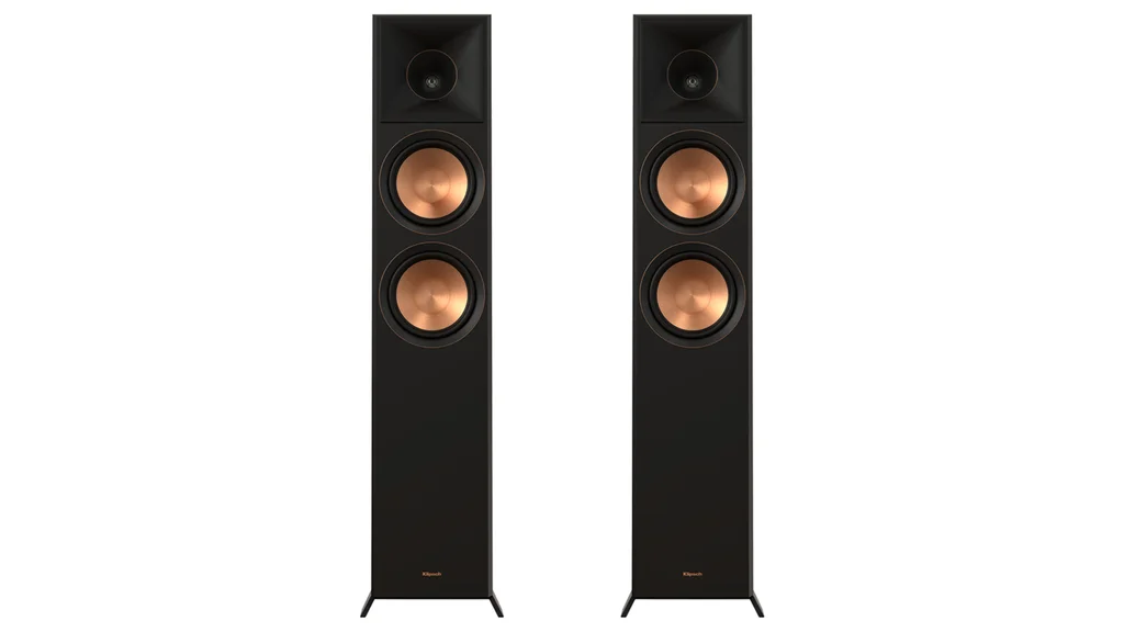 Kolumna podłogowa Klipsch RP-6000F II z serii Reference Premiere, z charakterystyczną tubą wysokotonową i miedzianymi membranami. Fot. akustyka.pl